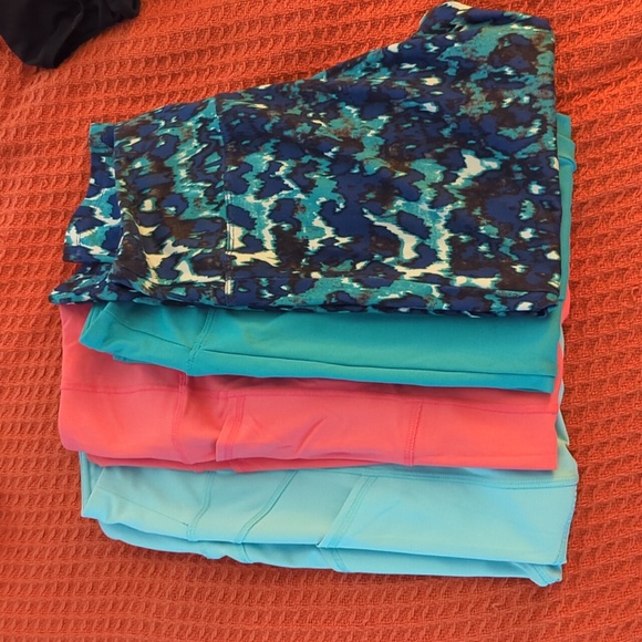 Capri Legging bundle - Picture 1 of 1